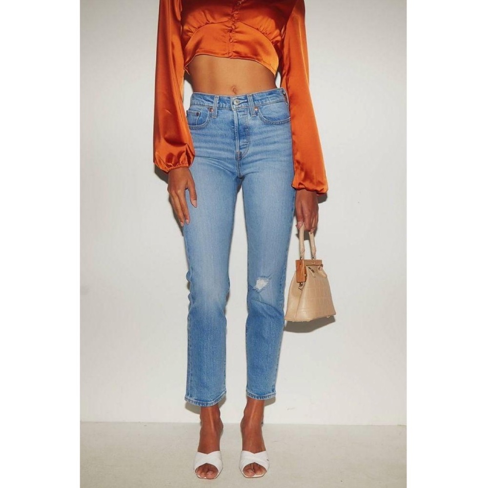 NWT Levi's Wedgie Straight in Tango Blue - 34x26